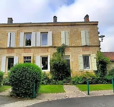 La Maison Sur La Colline