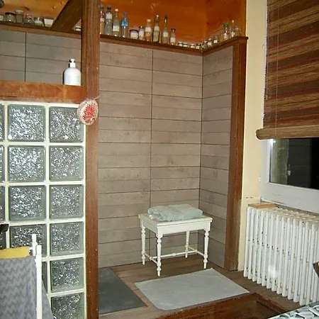 La Maison Sur La Colline